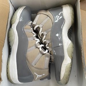 Jordan 11 Cool grey size 9.5